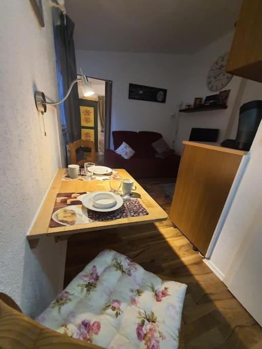 Holzhaus Chalet Nationalpark Eifel Hund Willkommen 黑伦塔尔 外观 照片